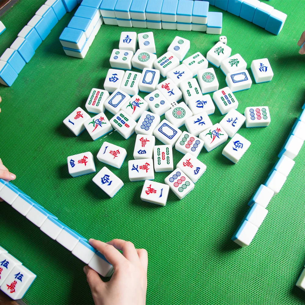 Игра «Маджонг».